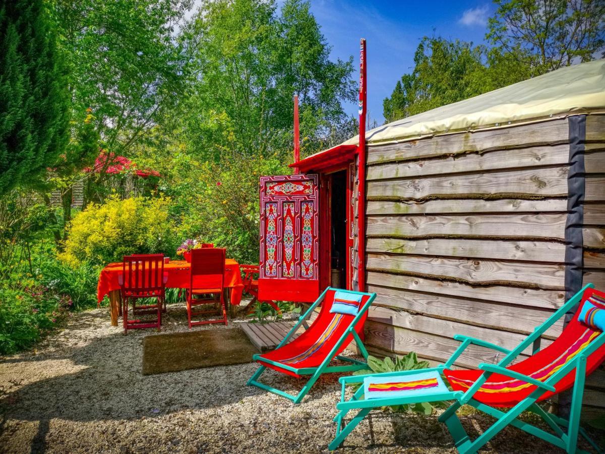 Au Bonheur Nomade Livry (Calvados) Exterior foto