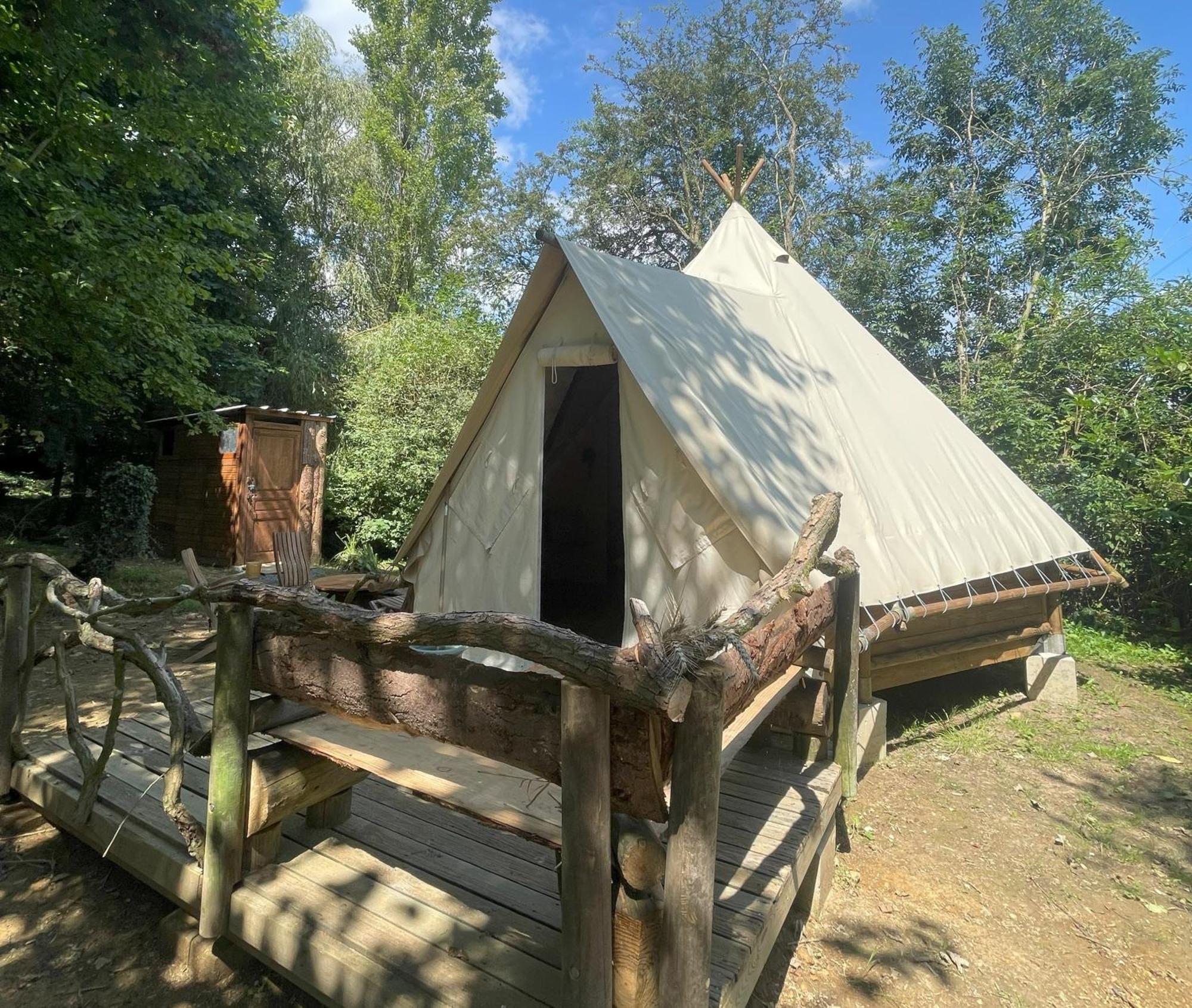 Au Bonheur Nomade Livry (Calvados) Exterior foto