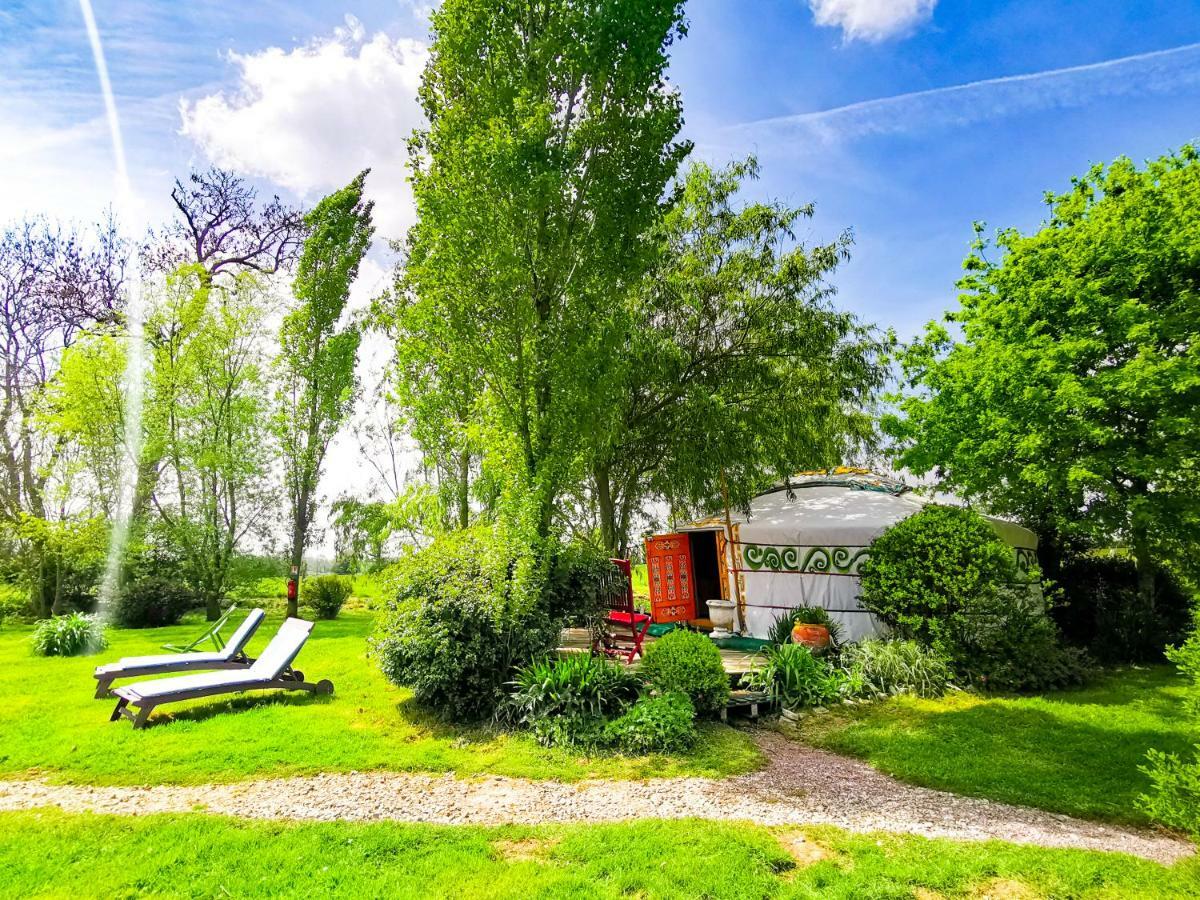Au Bonheur Nomade Livry (Calvados) Exterior foto
